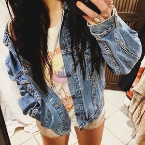 vintage levi’s jean jacket
